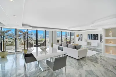 Image de Sea Forever! 2 Bedroom Condo, Water and Miami Skyline Views!
