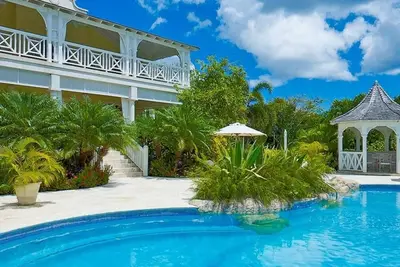 Image de Villa Calliaqua | Ocean View - Located in Fabulous Saint James with Private Pool