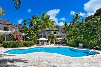 Emerald Beach 3 - Villa Ixoria | Beach View - Located in  Beautiful Gibbs Bay with Private Chef Services