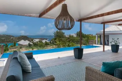 Villa Cairn  | Ocean View - Located in  Stunning Petit Cul de Sac with Private Pool