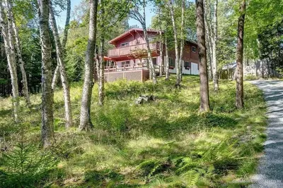 Image de Secluded retreat steps from seashore & Neh Village