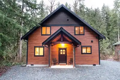 Image de Custom Mt Baker Chalet w/hot tub and fireplace