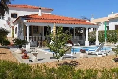 Image de Maison de vacances Castro Marim pour 1 - 8 personnes avec 4 chambres à coucher - Maison de vacances
