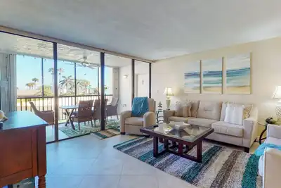 Image de Ct 2328 Garden/Pool View Condo - Paradise Vacation Rental in Ocean Village