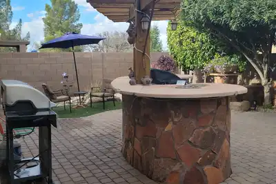 Image de We invite you to our Casa in the Sonoran Desert, nestled in San Tan Valley.