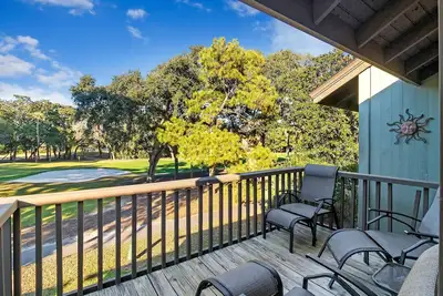 Image de Short Stays! Updated 2 bedroom with Golf Views, West Beach Kiawah Island