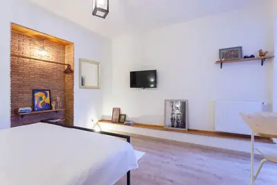 Image de Comfy Stay @ Rustaveli, by Stamba & Metro