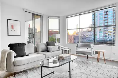 Image de Roomy South Beach 2br w/ Pool + Gym, next to Sf Bay by Blueground