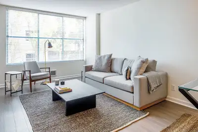 Image de Ideal South Beach 1br w/ Pool, Gym, walk to San Fran Bay, by Blueground