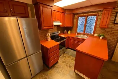 Image de Beautifully remodeled house 1 mile from the falls!
