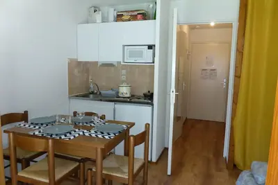 Image de Studio avec coin nuit, balcon et parking aux Contamines-Montjoie, proche des remontées mécaniques
