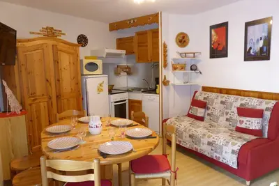 Image de Studio Cabine 6 Pers avec Coin Nuit, Balcon et Parking - Les Contamines-Montjoie