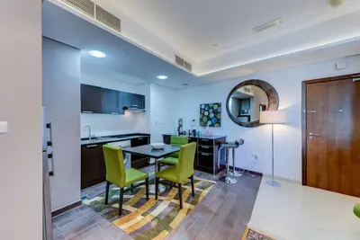 Image de Iconic One Bedroom Apartment in The Matrix Tower, Sports City