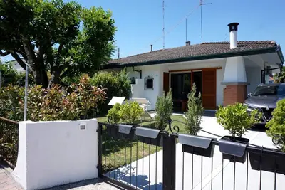 Image de Villa en bord de mer avec jardin privé