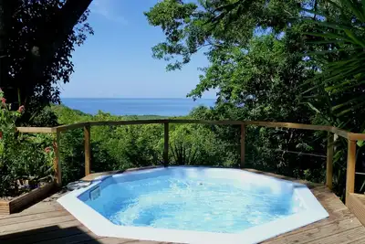 Image de Comfortable cottage with superb sea and mountain views