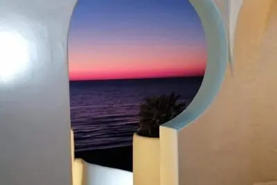 Image de Studio, face à la mer, terrasse, étage 1 (Papavero)