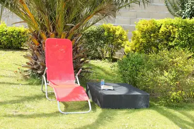 Image de grande maison de vacances en bretagne, à 5 minutes à pieds des plages