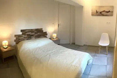 Image de Locationscollioure T3 Bois Flotté, tempéré, Wifi, neuf et très calme avec ext.
