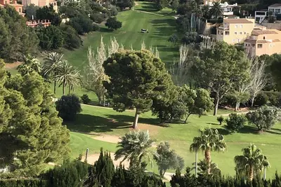 Image de Spacieux Duplex, belle vue sur le Golf et la mer. 120 m2. 5 mn de la plage
