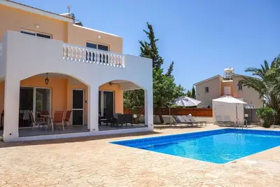 Image de Villa de luxe Coral Bay | Villa Hibiscus | Villa 3 chambres | Piscine privée | Parfait pour les fami