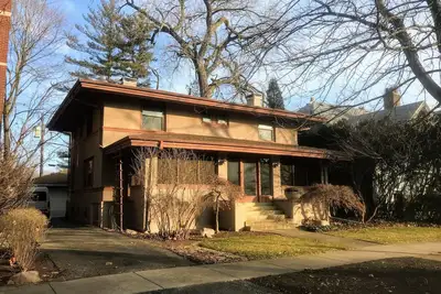 Image de Arts and Crafts House and Garden ( Built 1913)