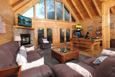 Image de Gigi's Getaway - Seasonal Mountain View & Hot Tub!