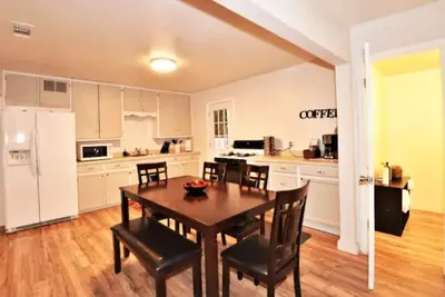 Image de (S1) Enchanted Getaway ☀ Near River + Rec Area❣