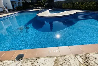 Image de Jardins  Ii 1-9 Pisos con piscina en Roses