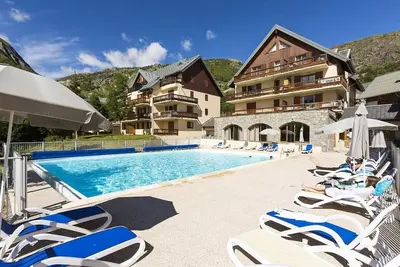 Image de Appartement 4/6 personnes dans joli village de montage