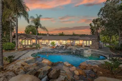 Image de Time to Wine Down-Horse stables and trails
