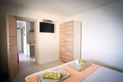 Image de Apt. No. 1 with swimming pool and sea views