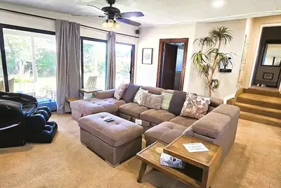 Image de You´ll have the entire basement for yourself and your friends.