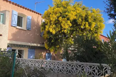 Image de Maison De Vacances - Plage A 300m - 4 Chb - 2 Terrasses - 10 Couchages