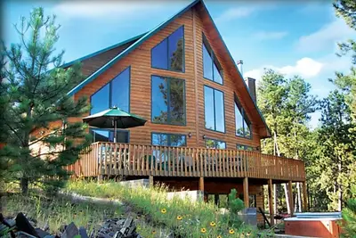 Image de Midnight Blu Beautiful home close to Lake Pactola
