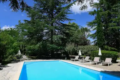 Image de Luxury estate for 8 guests. Heated pool & absolute calm.