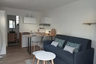 Image de Studio rénové avec terrasse Casteljaloux Centre