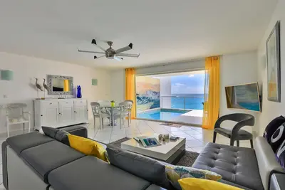 Image de New Stunning Villa, Villa Sonrisa, BEACHFRONT_OCEAN View