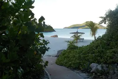 Image de Appartement de grand standing sur ile privee eden island avec internet wifi