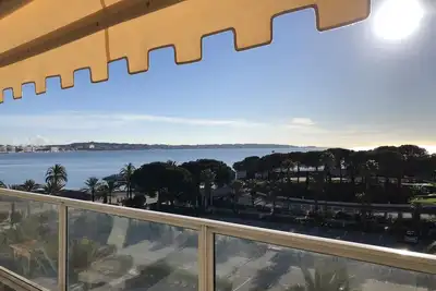 Image de Studio dans residence de standing en face du port Golfe Juan