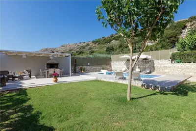 Image de Private villa w/ Pool, Kids Area, Bbq, Ping Pong Table, suitable for families
