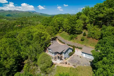 Image de Mountain Paradise Retreat  - Whole House