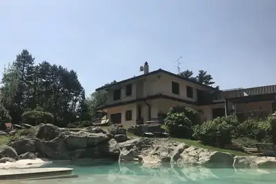 Image de Buen Retiro. An partment in a private villa with park, tennis and swimming pool