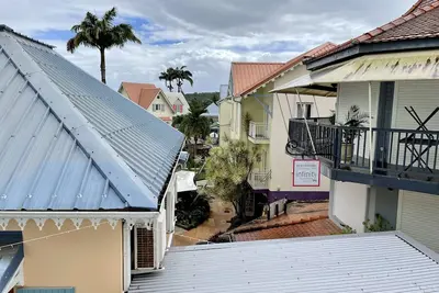 Image de T2 situé au coeur du village créole - Trois ilets