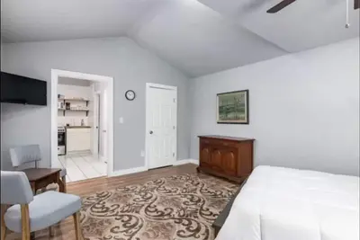 Image de Furnished House Apartment with Private Entrance and Parking