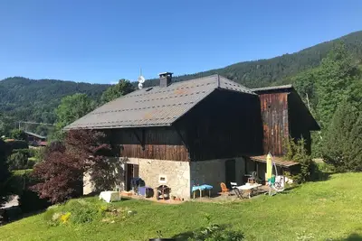 Image de Superbe Chalet Tout équipé avec vue, grand terrain et Bbq