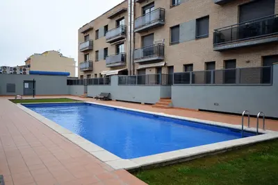 Image de Apt. S SebastiĂ , B-1 - piscine et jardin communautaires, wifi, clime, grande terrasse, situation centrale.