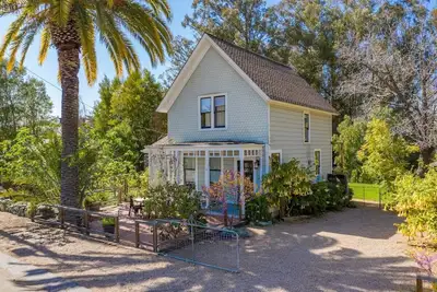 Image de Iconic Modern Farmhouse- San Luis Obispo