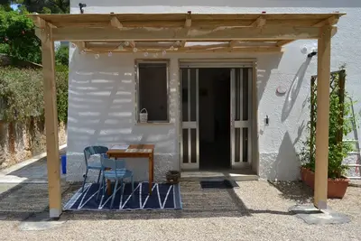 Image de appartement de deux pièces 2\/3 places avec l'atmosphère dans une villa à Torre Vado, Salento