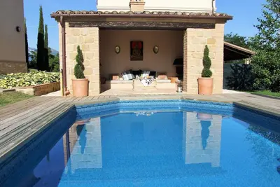 Image de Hunters Lodge - luxury 1 bedroom house with exclusive pool.
