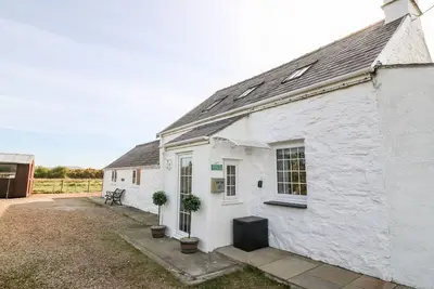Image de Min-Y-Rhos, pet friendly, country holiday cottage in Edern